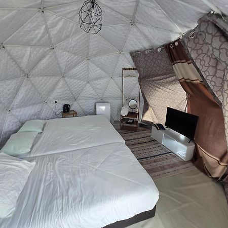 Отель Gunung Medan Glamping & Cafe Кангар Экстерьер фото