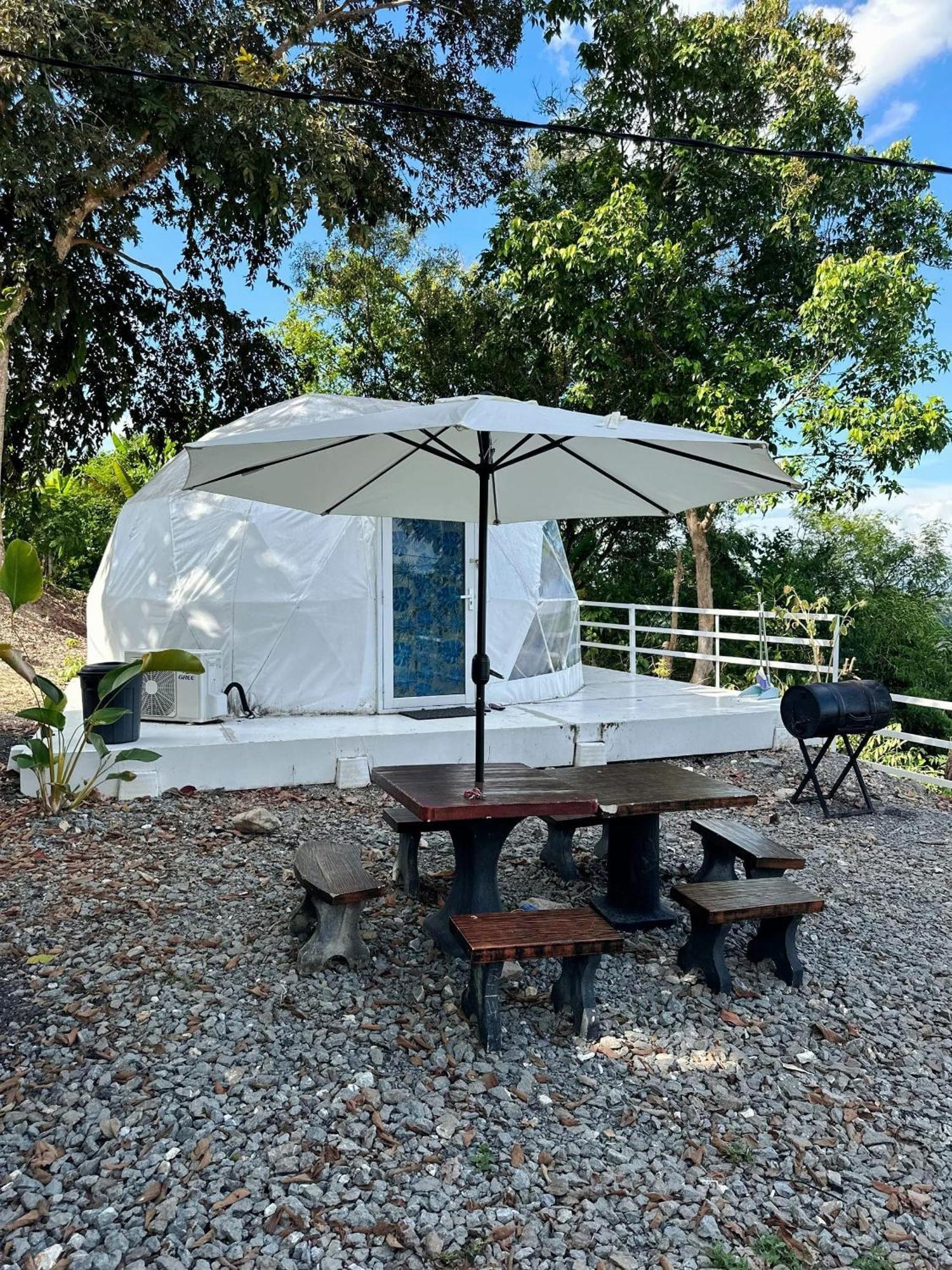 Отель Gunung Medan Glamping & Cafe Кангар Экстерьер фото